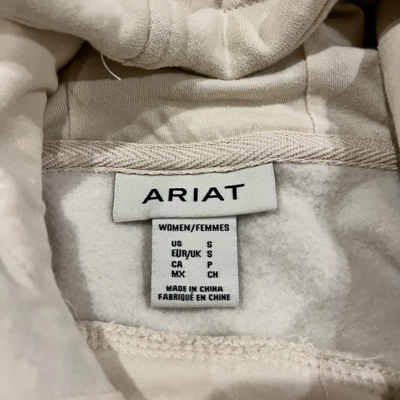 Ariat Cream Pullover with Teal Graphic - Picture 4 of 4